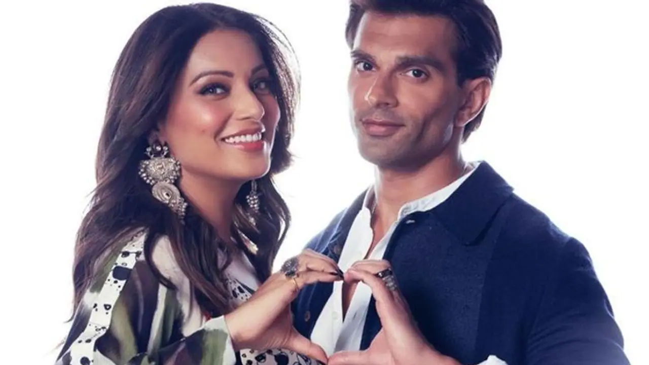 मां बनते ही बिपाशा बसु ने दिखाई अपनी बेटी की पहली झलक, नाम का खुलासा भी कर दिया मां बनते ही बिपाशा बसु ने दिखाई अपनी बेटी की पहली झलक, नाम का खुलासा भी कर दिया