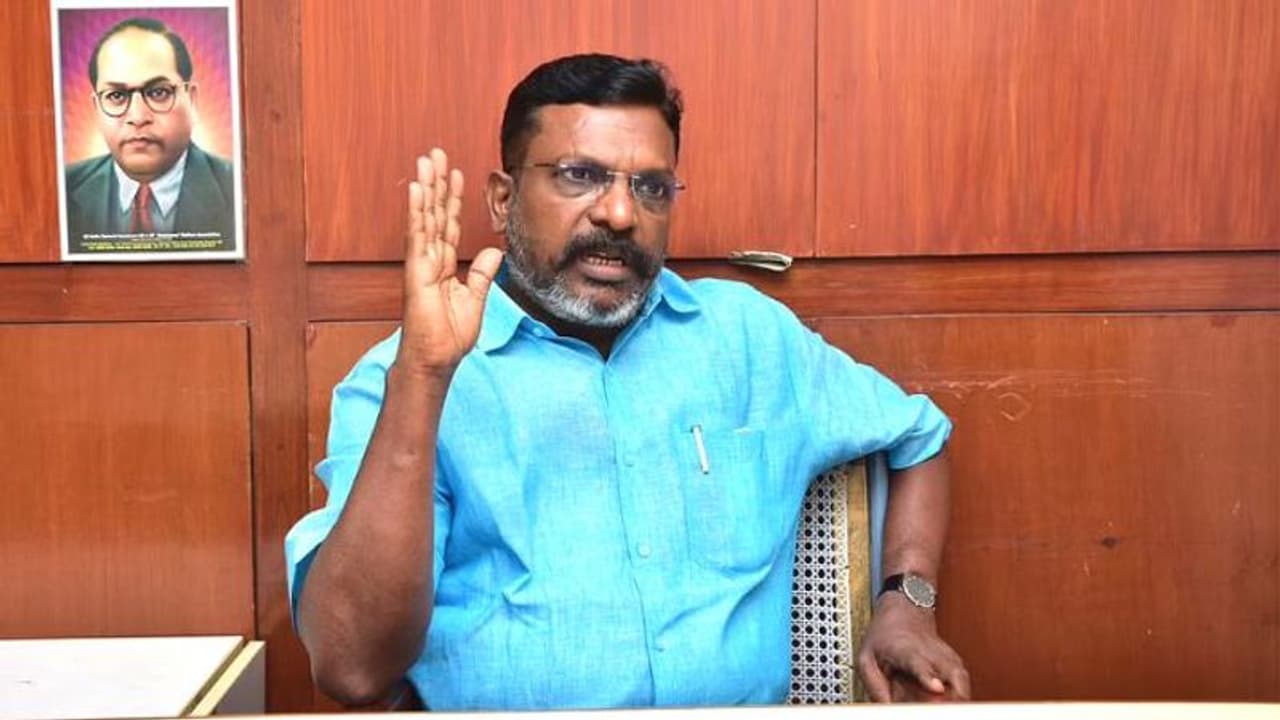 ராகுல்காந்தி பதவி பறிப்பு.! அதிரடியாக களத்தில் இறங்கிய திருமா.! நாடாளுமன்றத்தை ஒத்திவைத்து விவாதிக்க நோட்டீஸ்