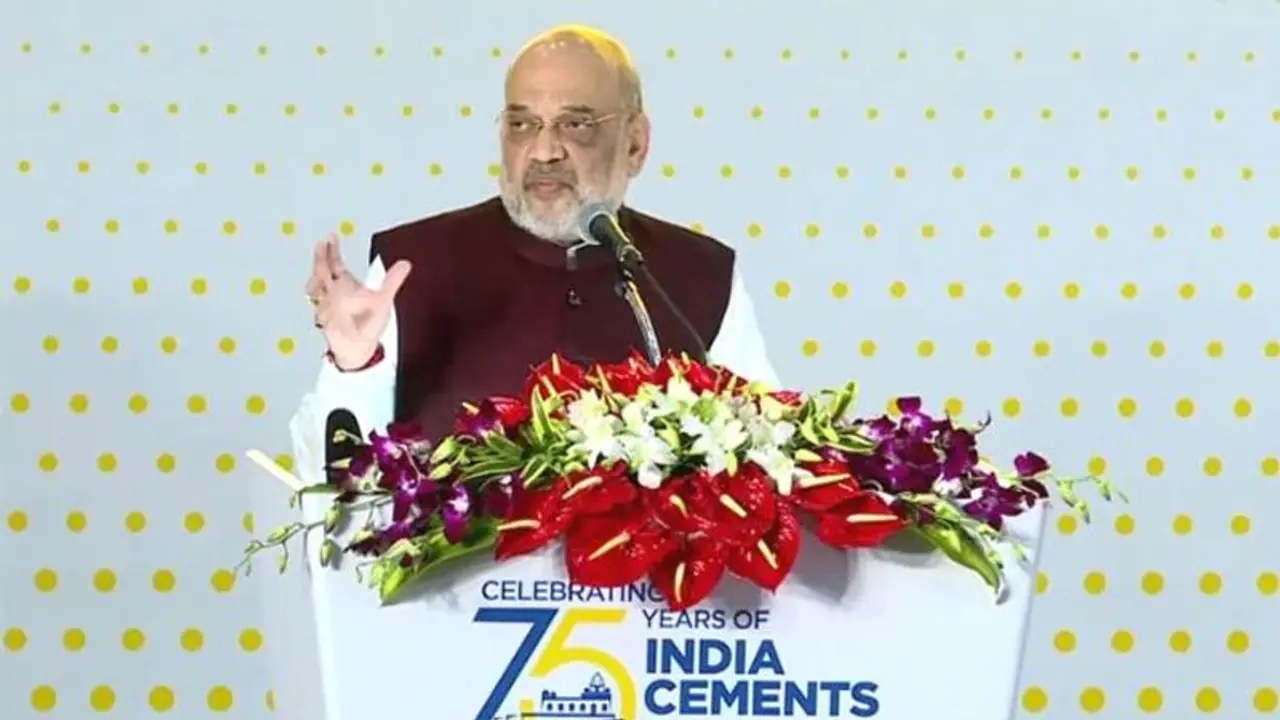 തമിഴിനെ പുകഴ്ത്തി അമിത് ഷാ; "മെഡിക്കൽ, എഞ്ചിനീയറിംഗ് വിദ്യാഭ്യാസം തമിഴിലാക്കണം"