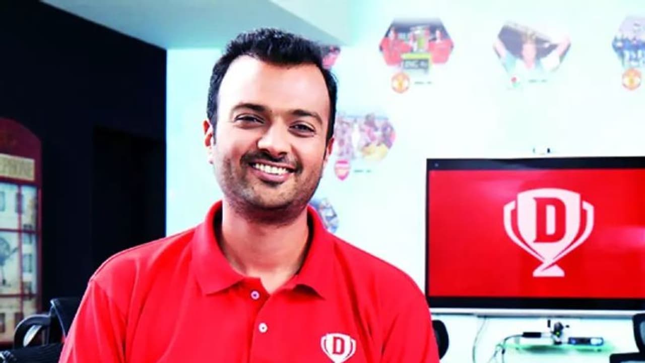 'ധൈര്യമായി വരൂ'; മെറ്റയും ട്വിറ്ററും പുറത്താക്കിയവർക്ക് ജോലി വാഗ്ദാനം ഡ്രീം11 മുതലാളി.! 'ധൈര്യമായി വരൂ'; മെറ്റയും ട്വിറ്ററും പുറത്താക്കിയവർക്ക് ജോലി വാഗ്ദാനം ഡ്രീം11 മുതലാളി.!