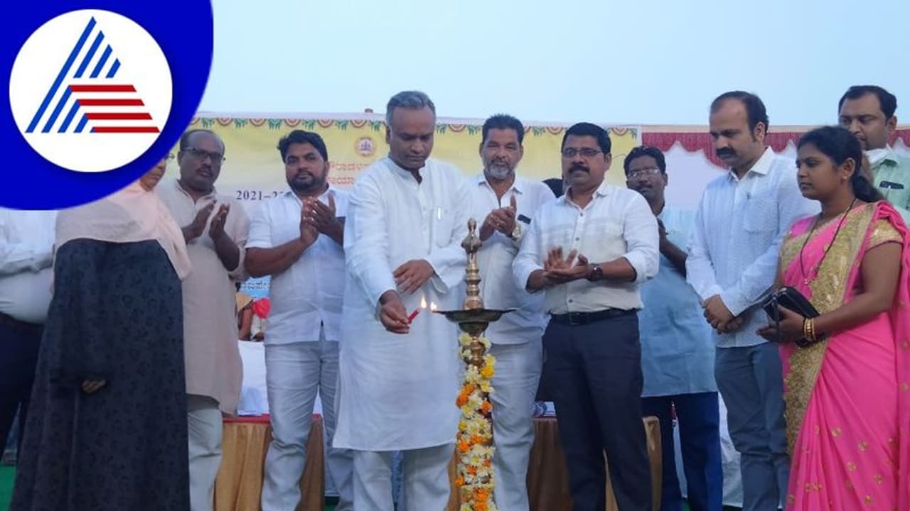 ಬಿಜೆಪಿ ಗೂಂಡಾ ಸಂಸ್ಕೃತಿ ಹುಟ್ಟು ಹಾಕುತ್ತಿದೆ: ಪ್ರಿಯಾಂಕ್ ಖರ್ಗೆ ಬಿಜೆಪಿ ಗೂಂಡಾ ಸಂಸ್ಕೃತಿ ಹುಟ್ಟು ಹಾಕುತ್ತಿದೆ: ಪ್ರಿಯಾಂಕ್ ಖರ್ಗೆ