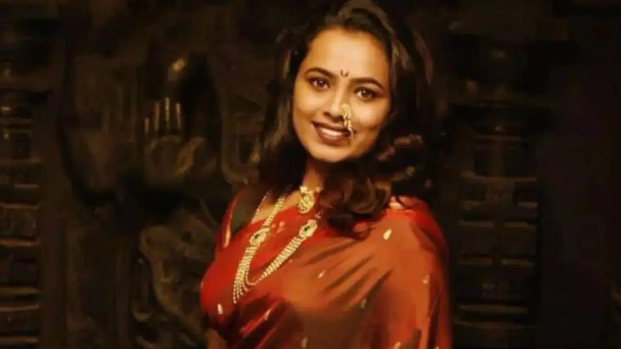 ಭೀಕರ ರಸ್ತೆ ಅಪಘಾತಕ್ಕೆ ಖ್ಯಾತ ಕಿರುತೆರೆ ನಟಿ ಕಲ್ಯಾಣಿ ಬಲಿ ಭೀಕರ ರಸ್ತೆ ಅಪಘಾತಕ್ಕೆ ಖ್ಯಾತ ಕಿರುತೆರೆ ನಟಿ ಕಲ್ಯಾಣಿ ಬಲಿ