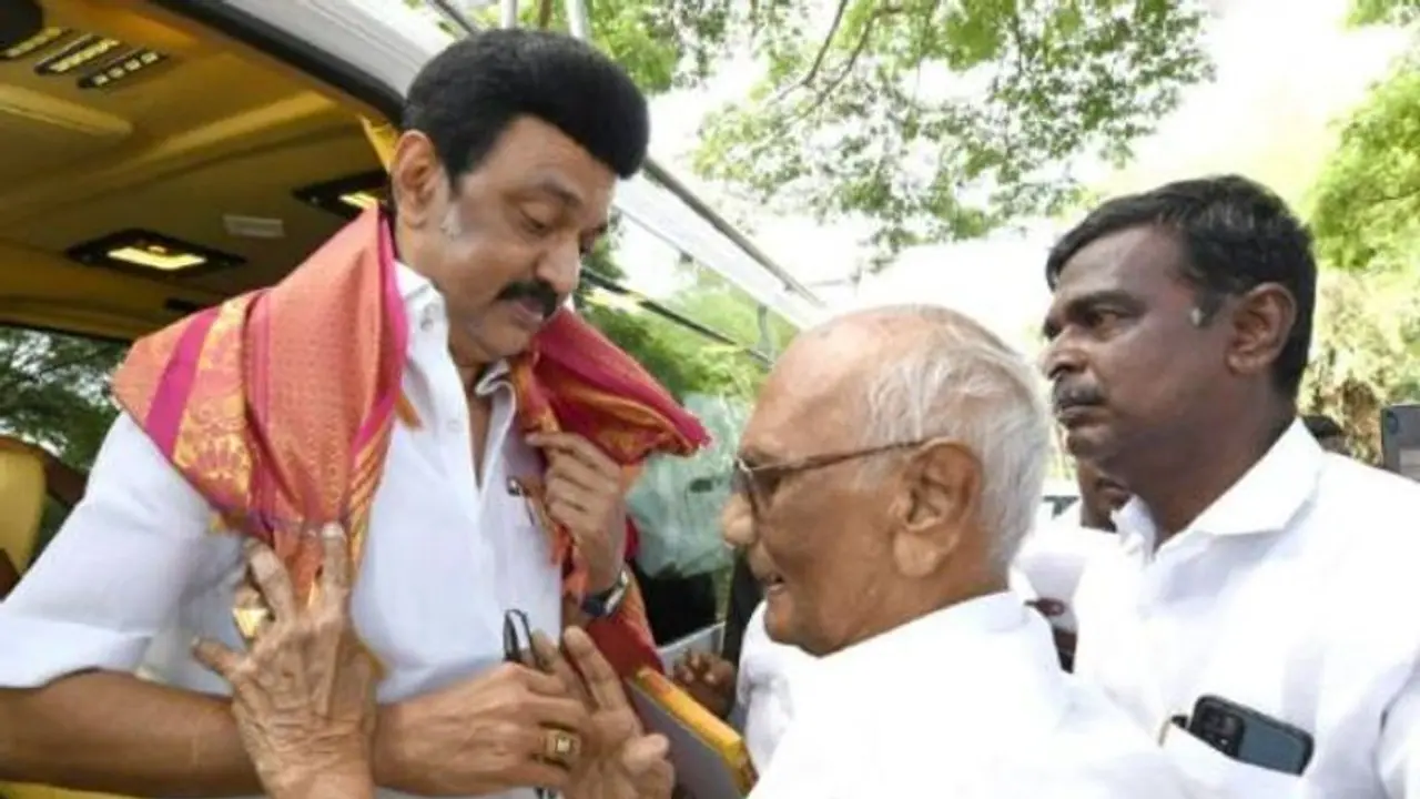 100வது பிறந்தநாள்.. தாய்மாமாவுக்கு வாழ்த்து தெரிவித்த முதல்வர் மு.க ஸ்டாலின் !! 100வது பிறந்தநாள்.. தாய்மாமாவுக்கு வாழ்த்து தெரிவித்த முதல்வர் மு.க ஸ்டாலின் !!