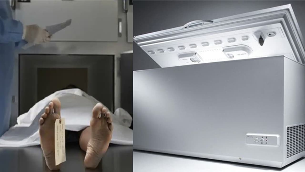 ವೃದ್ಧನ ಮೃತದೇಹ 2 ವರ್ಷ ಫ್ರೀಜರ್ನಲ್ಲಿಟ್ಟ: ಪಿಂಚಣಿ ಹಣವನ್ನು ಶಾಪಿಂಗ್ಗೆ ಬಳಸ್ತಿದ್ದ ಪಾಪಿ! ವೃದ್ಧನ ಮೃತದೇಹ 2 ವರ್ಷ ಫ್ರೀಜರ್ನಲ್ಲಿಟ್ಟ: ಪಿಂಚಣಿ ಹಣವನ್ನು ಶಾಪಿಂಗ್ಗೆ ಬಳಸ್ತಿದ್ದ ಪಾಪಿ!