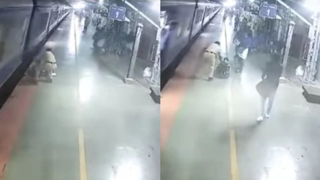 പിതാവ് ട്രെയിനില് കയറി; ട്രെയിനില് കയറാനുള്ള ശ്രമത്തിനിടെ വീണ പെണ്കുട്ടിക്ക് രക്ഷകനായി ആർപിഎഫ് ഉദ്യോഗസ്ഥൻ പിതാവ് ട്രെയിനില് കയറി; ട്രെയിനില് കയറാനുള്ള ശ്രമത്തിനിടെ വീണ പെണ്കുട്ടിക്ക് രക്ഷകനായി ആർപിഎഫ് ഉദ്യോഗസ്ഥൻ