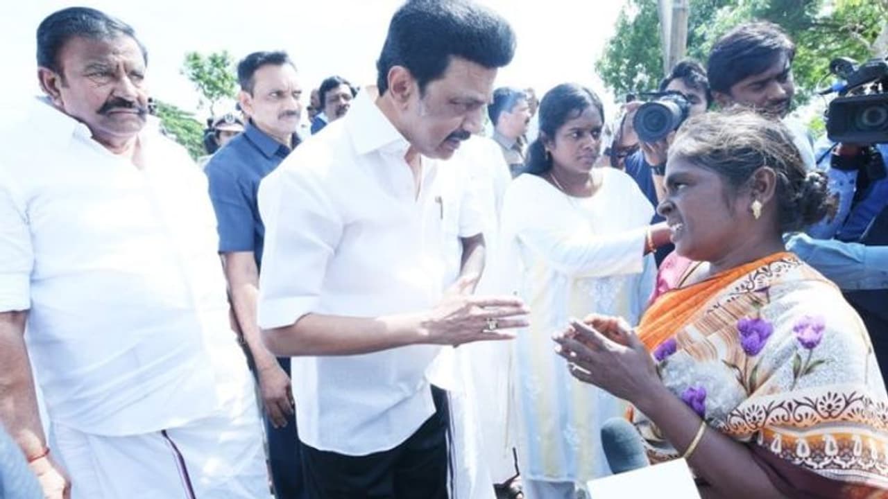 ఫీల్డ్ పర్యటనలో సీఎం.. ఫిబ్రవరిలో తమిళనాడు సీఎం ఎంకే స్టాలిన్ కొత్త కార్యక్రమం ఫీల్డ్ పర్యటనలో సీఎం.. ఫిబ్రవరిలో తమిళనాడు సీఎం ఎంకే స్టాలిన్ కొత్త కార్యక్రమం