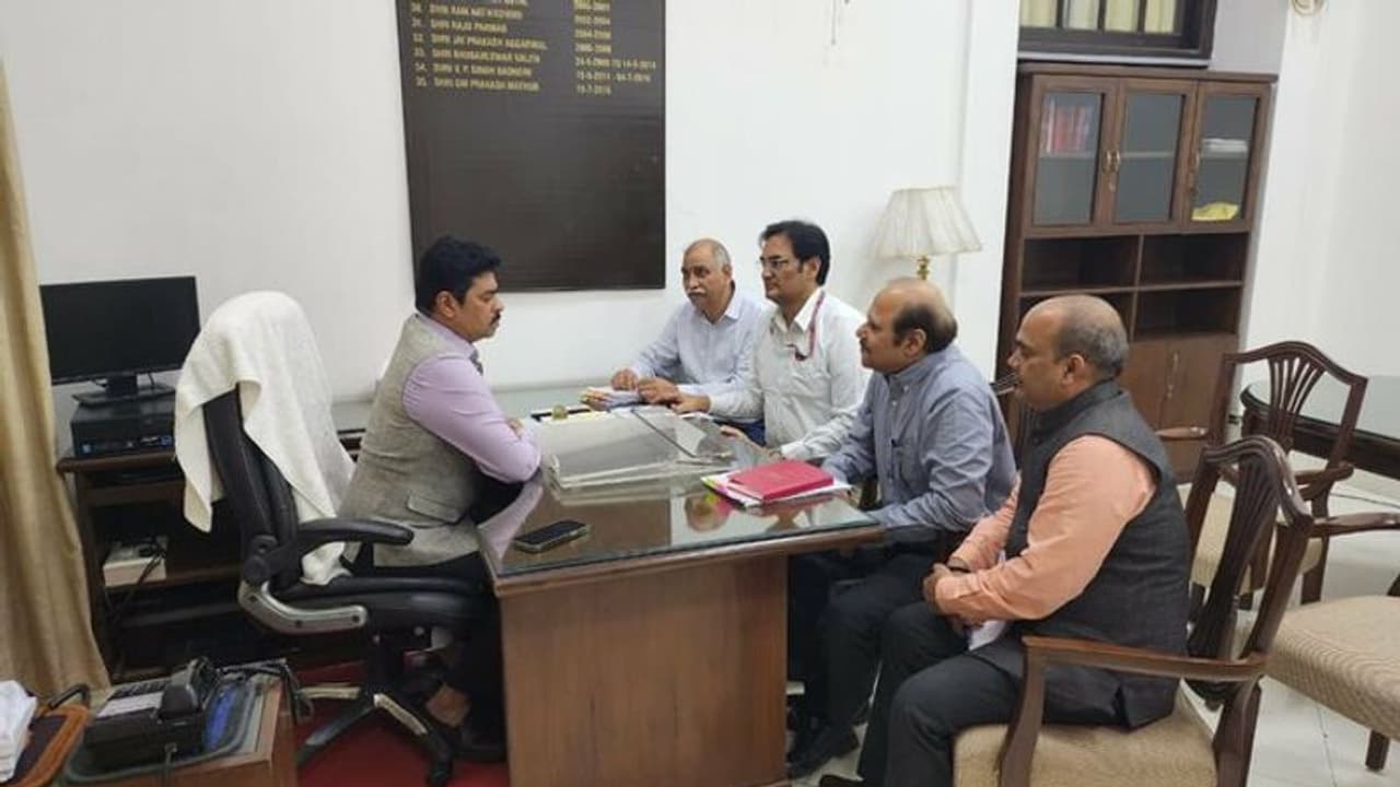 రాజ్యసభ హౌస్ కమిటీ ఛైర్మన్గా బాధ్యతలు చేపట్టిన సీఎం రమేశ్ రాజ్యసభ హౌస్ కమిటీ ఛైర్మన్గా బాధ్యతలు చేపట్టిన సీఎం రమేశ్