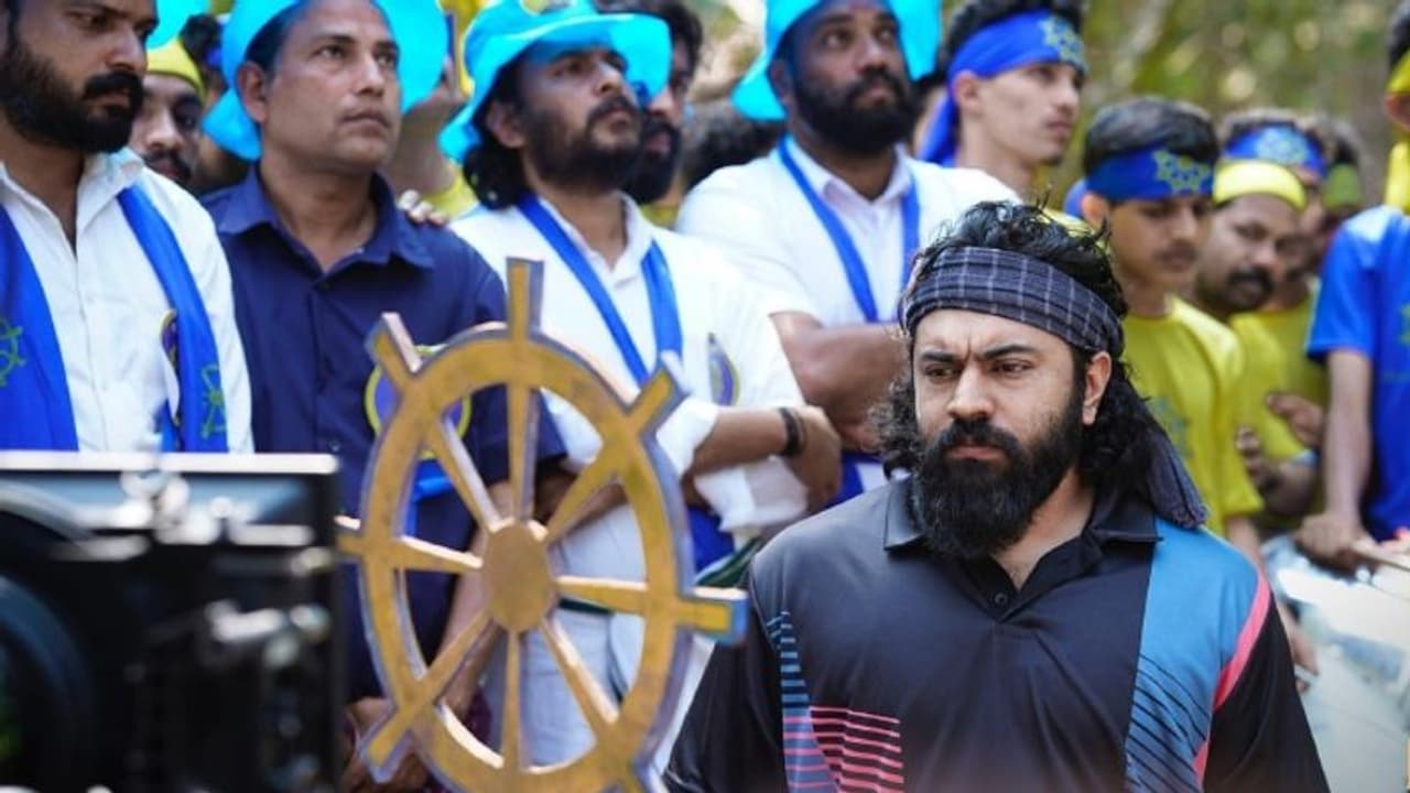 ഗോവിന്ദ് വസന്തയുടെ മനോഹര സംഗീതം; 'പടവെട്ടി'ലെ മുഴുവന് ഗാനങ്ങളും കേള്ക്കാം ഗോവിന്ദ് വസന്തയുടെ മനോഹര സംഗീതം; 'പടവെട്ടി'ലെ മുഴുവന് ഗാനങ്ങളും കേള്ക്കാം