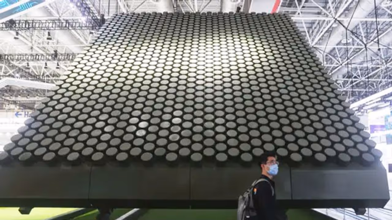 भारत को नुकसान पहुंचाने चीन ने चली एक और चाल, पाकिस्तान को देगा ये खास हथियार 