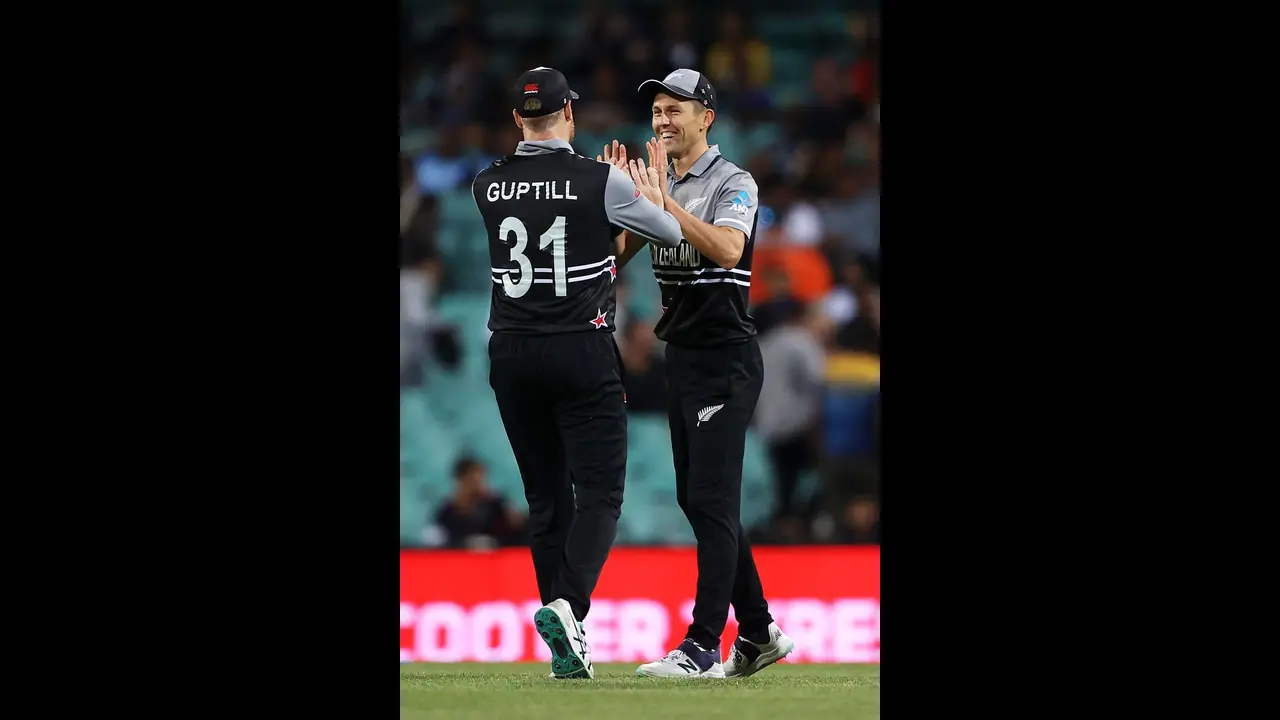 ಟ್ರೆಂಟ್ ಬೌಲ್ಟ್, ಮಾರ್ಟಿನ್ ಗಪ್ಟಿಲ್ಗೆ ಇನ್ನೂ ಕಿವೀಸ್ ತಂಡದ ಬಾಗಿಲು ಮುಚ್ಚಿಲ್ಲ: ಕೋಚ್ ಗ್ಯಾರಿ ಸ್ಟೆಡ್ ಟ್ರೆಂಟ್ ಬೌಲ್ಟ್, ಮಾರ್ಟಿನ್ ಗಪ್ಟಿಲ್ಗೆ ಇನ್ನೂ ಕಿವೀಸ್ ತಂಡದ ಬಾಗಿಲು ಮುಚ್ಚಿಲ್ಲ: ಕೋಚ್ ಗ್ಯಾರಿ ಸ್ಟೆಡ್