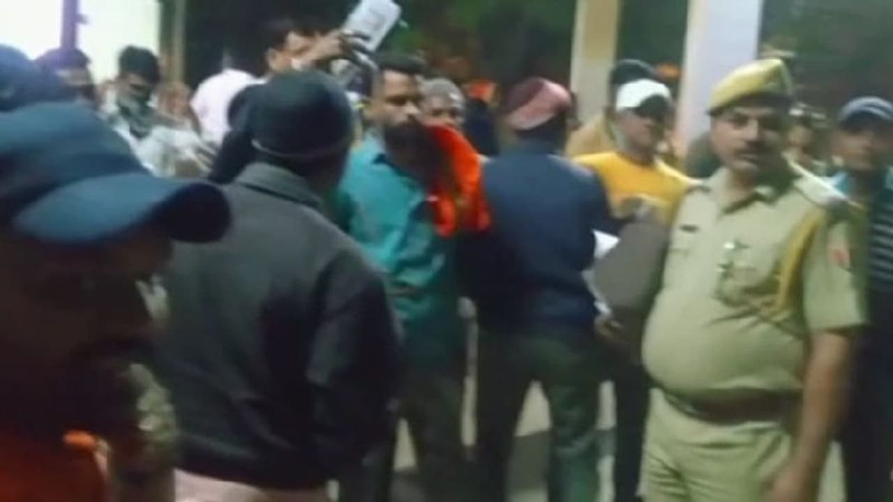  राजस्थान के बांरा में 4 दोस्तों को 7 लड़कों ने 70 बार चाकू मारे, खून से सन चुके थे सभी एक की मौत