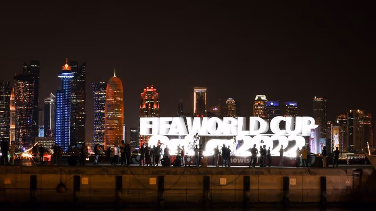 ಫಿಫಾ ವಿಶ್ವಕಪ್ಗೆ ಕೌಂಟ್ಡೌನ್, 900 ಕೆಜಿ ಮಾಂಸ ತಂದ ಅರ್ಜೆಂಟೀನಾ, ಉರುಗ್ವೆ! ಫಿಫಾ ವಿಶ್ವಕಪ್ಗೆ ಕೌಂಟ್ಡೌನ್, 900 ಕೆಜಿ ಮಾಂಸ ತಂದ ಅರ್ಜೆಂಟೀನಾ, ಉರುಗ್ವೆ!