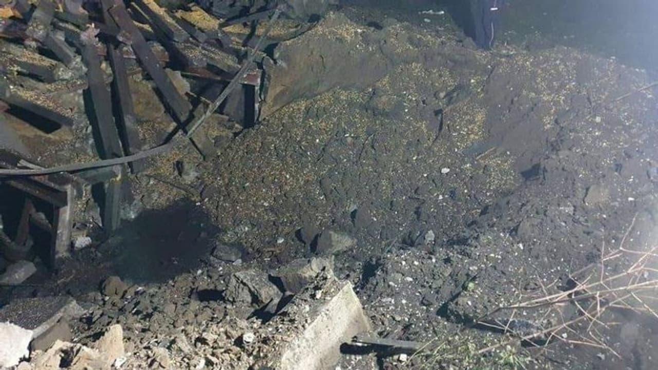 പോളണ്ട് അതിർത്തിയിൽ മിസൈൽ പതിച്ചു; തൊടുത്തത് റഷ്യയോ? ജി20 ഉച്ചകോടിക്കിടെ അടിയന്തിര യോഗം പോളണ്ട് അതിർത്തിയിൽ മിസൈൽ പതിച്ചു; തൊടുത്തത് റഷ്യയോ? ജി20 ഉച്ചകോടിക്കിടെ അടിയന്തിര യോഗം