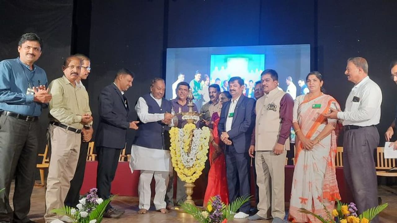 Shivamogga News: ಜಲಸಂಪನ್ಮೂಲ ಸಂರಕ್ಷಣೆ ಎಲ್ಲರ ಕರ್ತವ್ಯ: ಈಶ್ವರಪ್ಪ Shivamogga News: ಜಲಸಂಪನ್ಮೂಲ ಸಂರಕ್ಷಣೆ ಎಲ್ಲರ ಕರ್ತವ್ಯ: ಈಶ್ವರಪ್ಪ