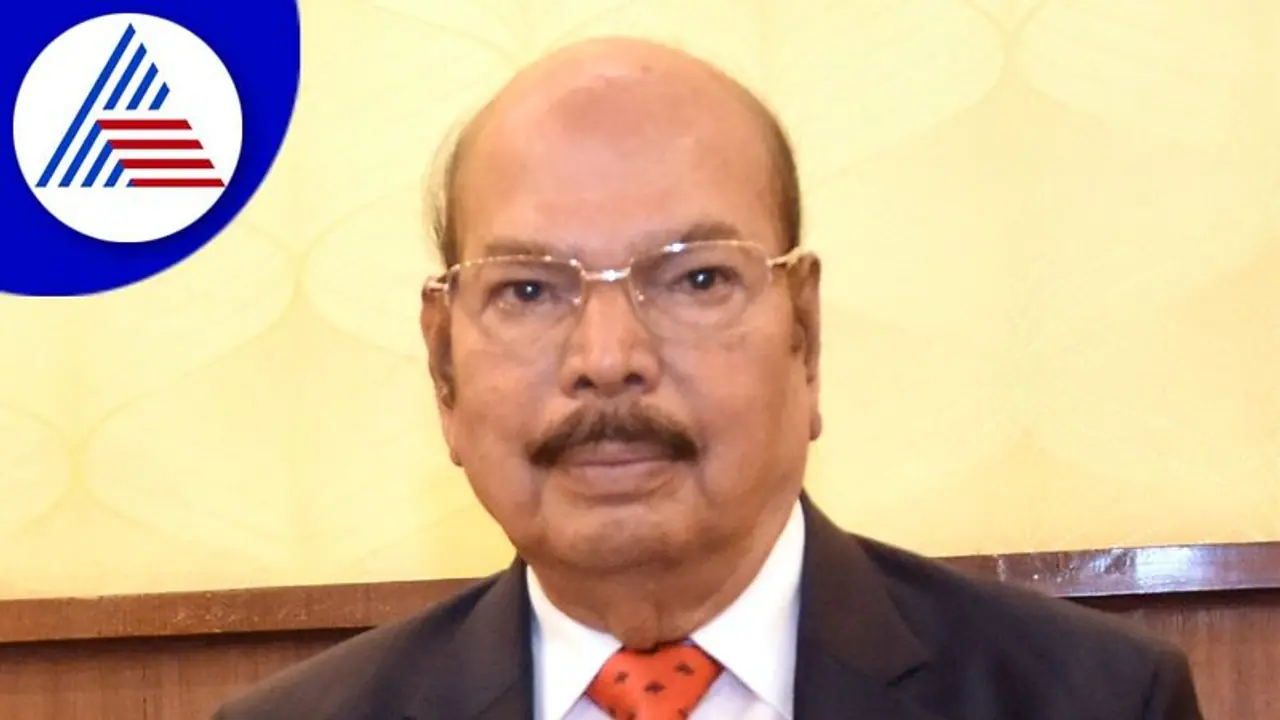 ಶಾಲೆಗಳ ಅಭಿವೃದ್ಧಿಗೆ ಕ್ರಮ: ಶೈಕ್ಷಣಿಕ ಸಲಹೆಗಾರ ದೊರೆಸ್ವಾಮಿ ಮೆಚ್ಚುಗೆ ಶಾಲೆಗಳ ಅಭಿವೃದ್ಧಿಗೆ ಕ್ರಮ: ಶೈಕ್ಷಣಿಕ ಸಲಹೆಗಾರ ದೊರೆಸ್ವಾಮಿ ಮೆಚ್ಚುಗೆ