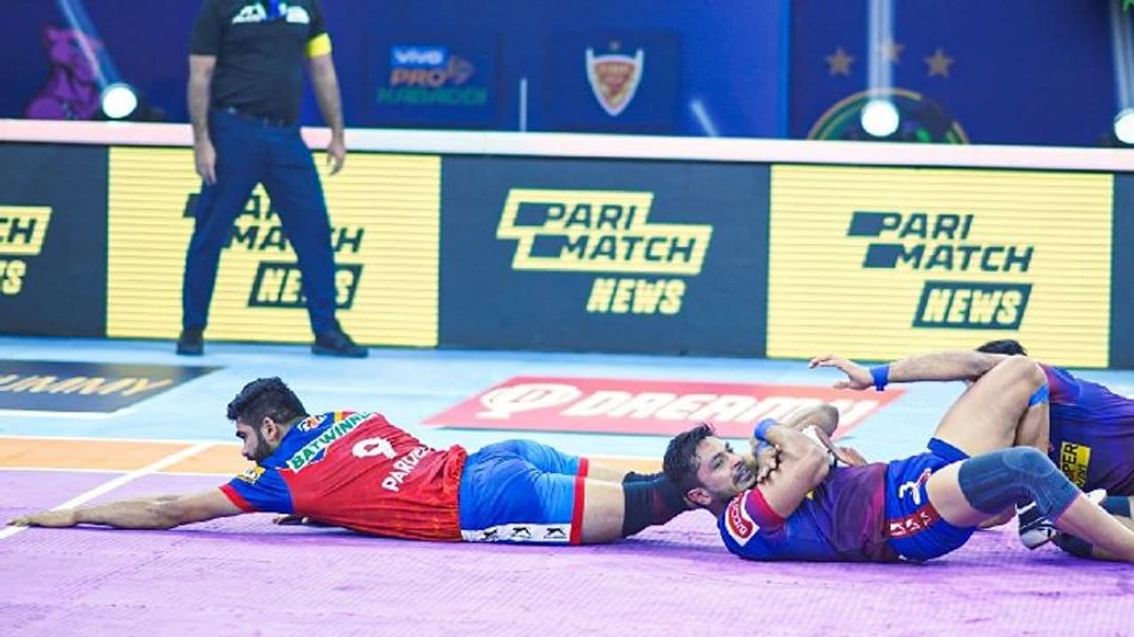 Pro Kabaddi League: ಪ್ರದೀಪ್ ನರ್ವಾಲ್ ಅಬ್ಬರಕ್ಕೆ ನಲುಗಿದ ದಬಾಂಗ್ ಡೆಲ್ಲಿ Pro Kabaddi League: ಪ್ರದೀಪ್ ನರ್ವಾಲ್ ಅಬ್ಬರಕ್ಕೆ ನಲುಗಿದ ದಬಾಂಗ್ ಡೆಲ್ಲಿ