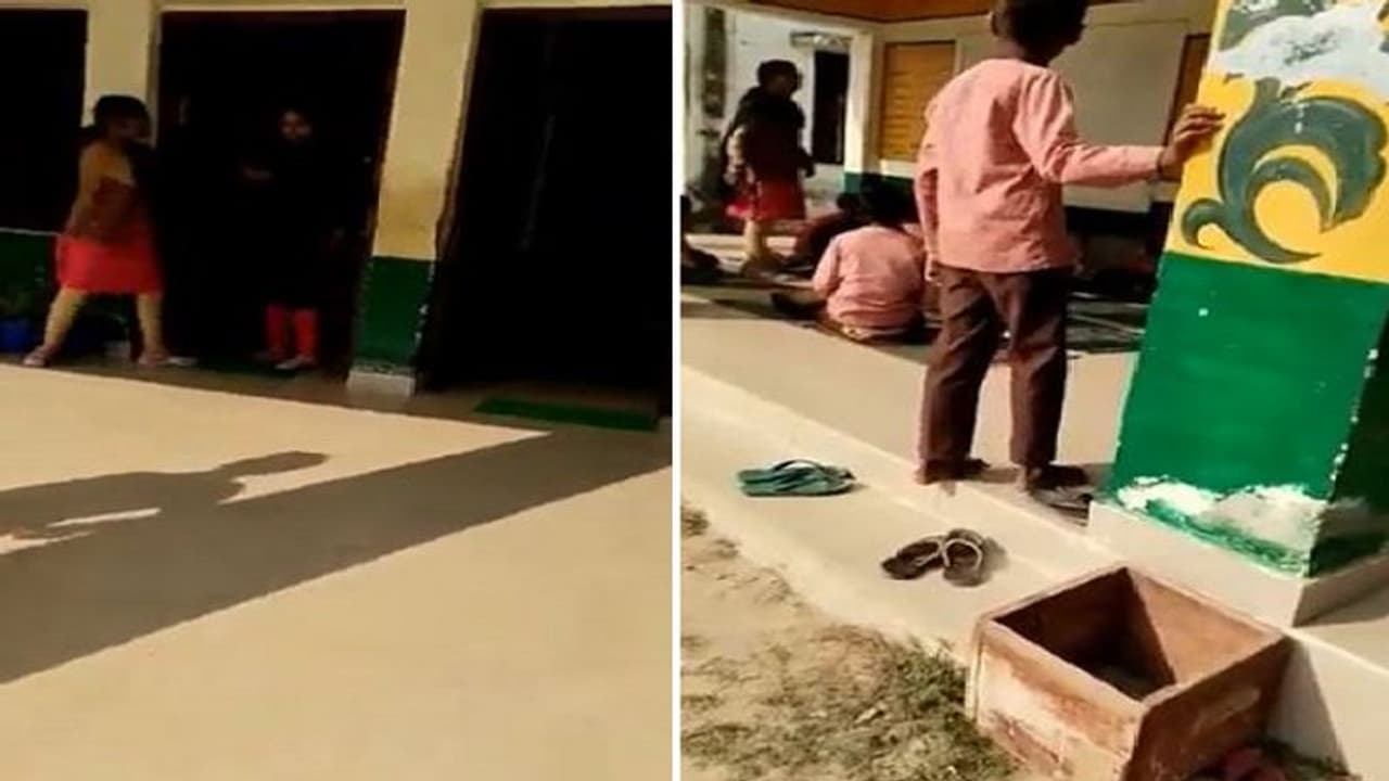 रायबरेली: बच्चों के सामने महिला टीचर्स आपस में भिड़ीं, क्लास लगाने को लेकर शुरू हुआ था विवाद, वीडियो हुआ वायरल रायबरेली: बच्चों के सामने महिला टीचर्स आपस में भिड़ीं, क्लास लगाने को लेकर शुरू हुआ था विवाद, वीडियो हुआ वायरल