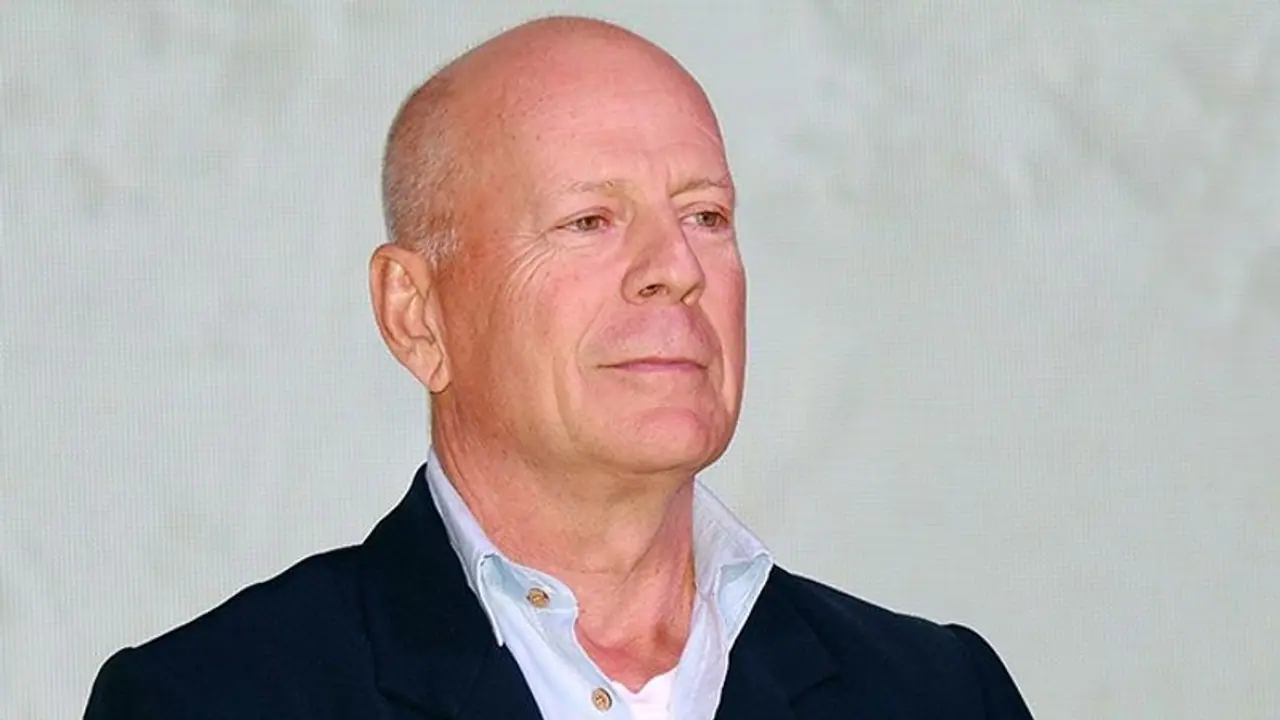 What is aphasia, the speech order that 'Die Hard' superstar Bruce Willis suffers from?