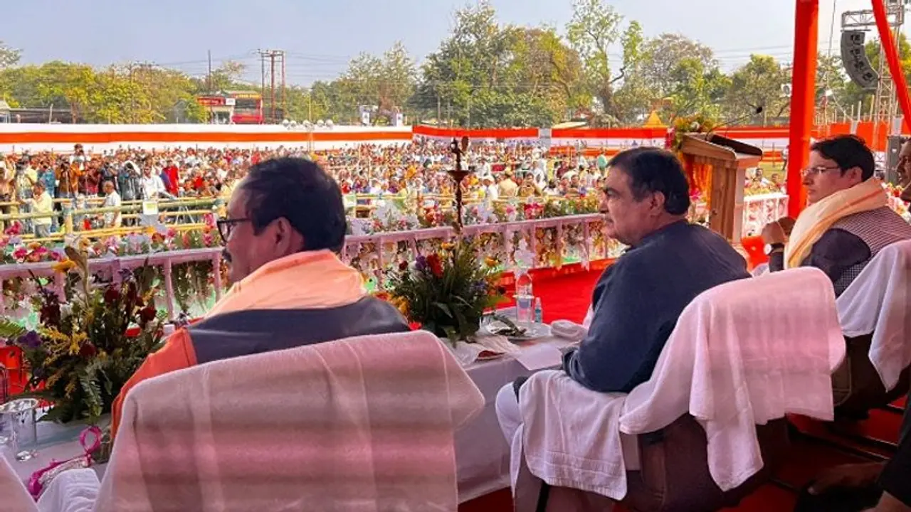 ಸಿಲಿಗುರಿ ಕಾರ್ಯಕ್ರಮದ ನಡುವೆ ಅಸ್ವಸ್ಥಗೊಂಡ ಕೇಂದ್ರ ಸಚಿವ ನಿತಿನ್ ಗಡ್ಕರಿ!