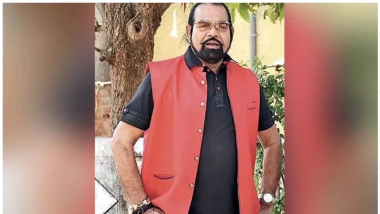 'എന്റെ ആളുകളെ തൊട്ടാൽ ഞാൻ വെടിവെക്കും'; ഭീഷണിയുമായി ​ഗുജറാത്തിലെ ബിജെപി വിമത സ്ഥാനാർത്ഥി