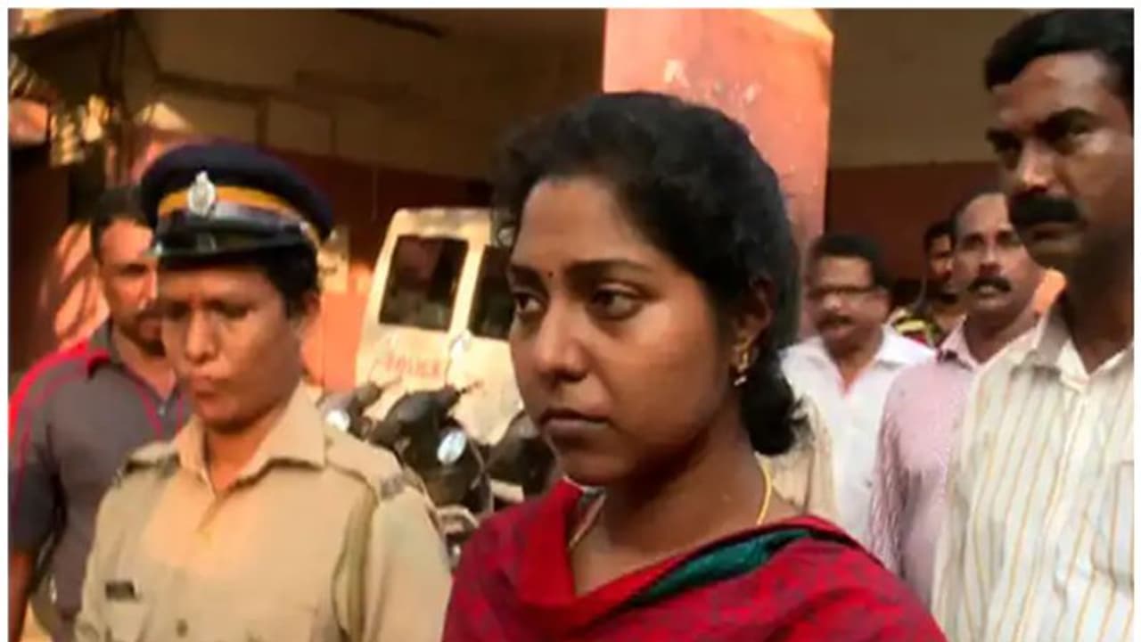 അനുശാന്തിയുടെ കാഴ്ച നഷ്ടമായത് പൊലീസ് അതിക്രമത്തിലല്ലെന്ന് സംസ്ഥാനം; 'ആറ്റിങ്ങൽ ഇരട്ടക്കൊലയിൽ ജാമ്യം നൽകരുത്'