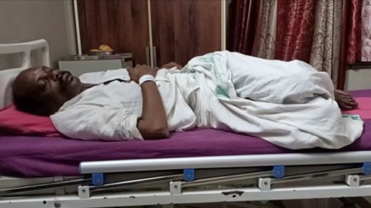 വീണുണ്ടായ പരിക്ക് ആക്രമണത്തില്‍ പറ്റിയതാണെന്ന് സിപിഎം അംഗത്തിന്‍റെ പരാതി; നുണ പൊളിച്ച് സിസിടിവി 