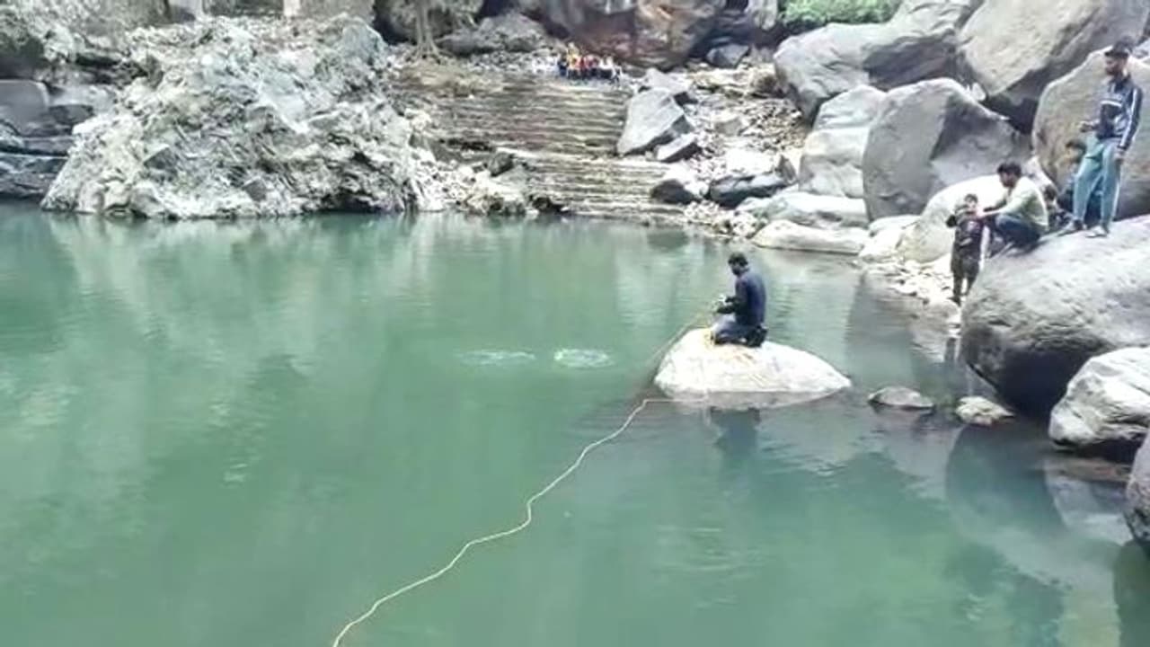 कोटा में कोचिंग करने वाले तीन दोस्त रात में निकले पिकनिक मनाने, अचानक मौत से सामना हो गया, भागे पर नहीं बच पाए