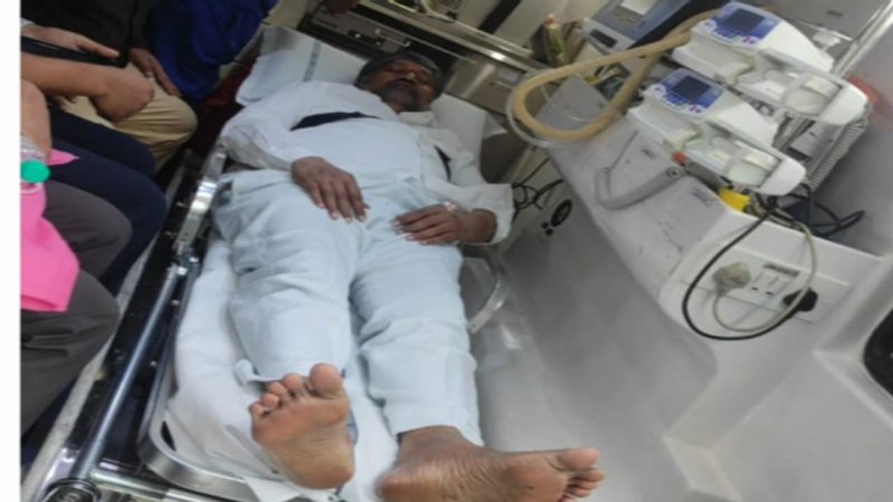 యశోదాలో చికిత్స పొందుతోన్న ఎల్ రమణ.. మరోసారి విచారణకు పిలిచే యోచనలో ఈడీ యశోదాలో చికిత్స పొందుతోన్న ఎల్ రమణ.. మరోసారి విచారణకు పిలిచే యోచనలో ఈడీ