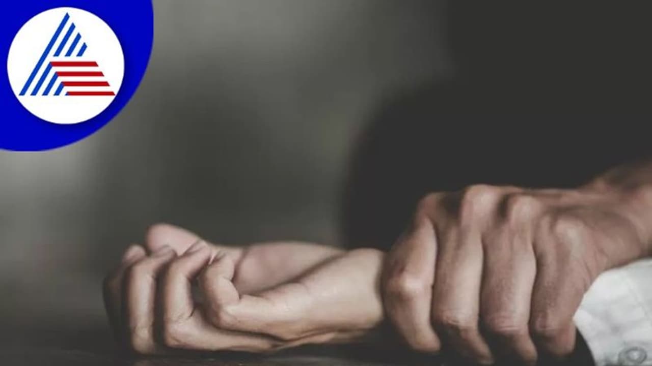 Sexual harassment : 7 ವರ್ಷದ ಬಾಲಕಿಗೆ ಲೈಂಗಿಕ ಕಿರುಕುಳ: ಆರೋಪಿಗೆ 5ವರ್ಷ ಜೈಲು Sexual harassment : 7 ವರ್ಷದ ಬಾಲಕಿಗೆ ಲೈಂಗಿಕ ಕಿರುಕುಳ: ಆರೋಪಿಗೆ 5ವರ್ಷ ಜೈಲು