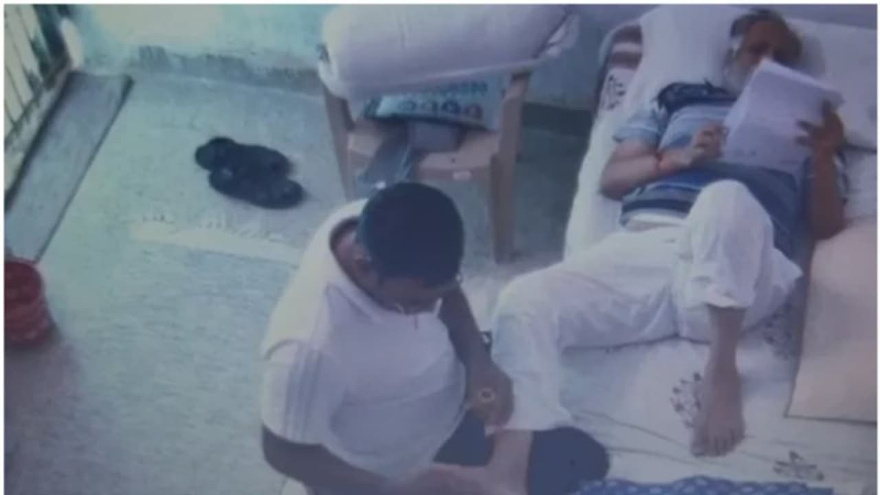 'Physiotherapist' seen giving massage to Sayendar Jain a rape accused: Tihar Jail sources