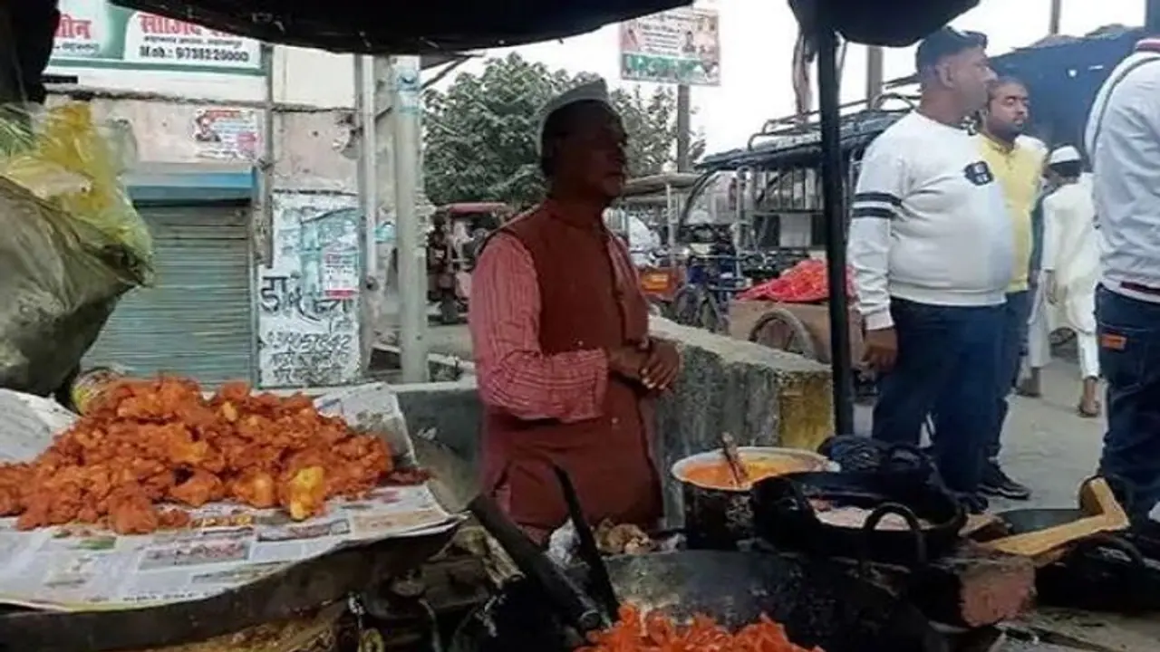 कई चुनावों में मिली हार के बाद भी नहीं टूटी हिम्मत, करोड़पति उम्मीदवारों से टक्कर के लिए तैयार है जलेबीवाला कई चुनावों में मिली हार के बाद भी नहीं टूटी हिम्मत, करोड़पति उम्मीदवारों से टक्कर के लिए तैयार है जलेबीवाला