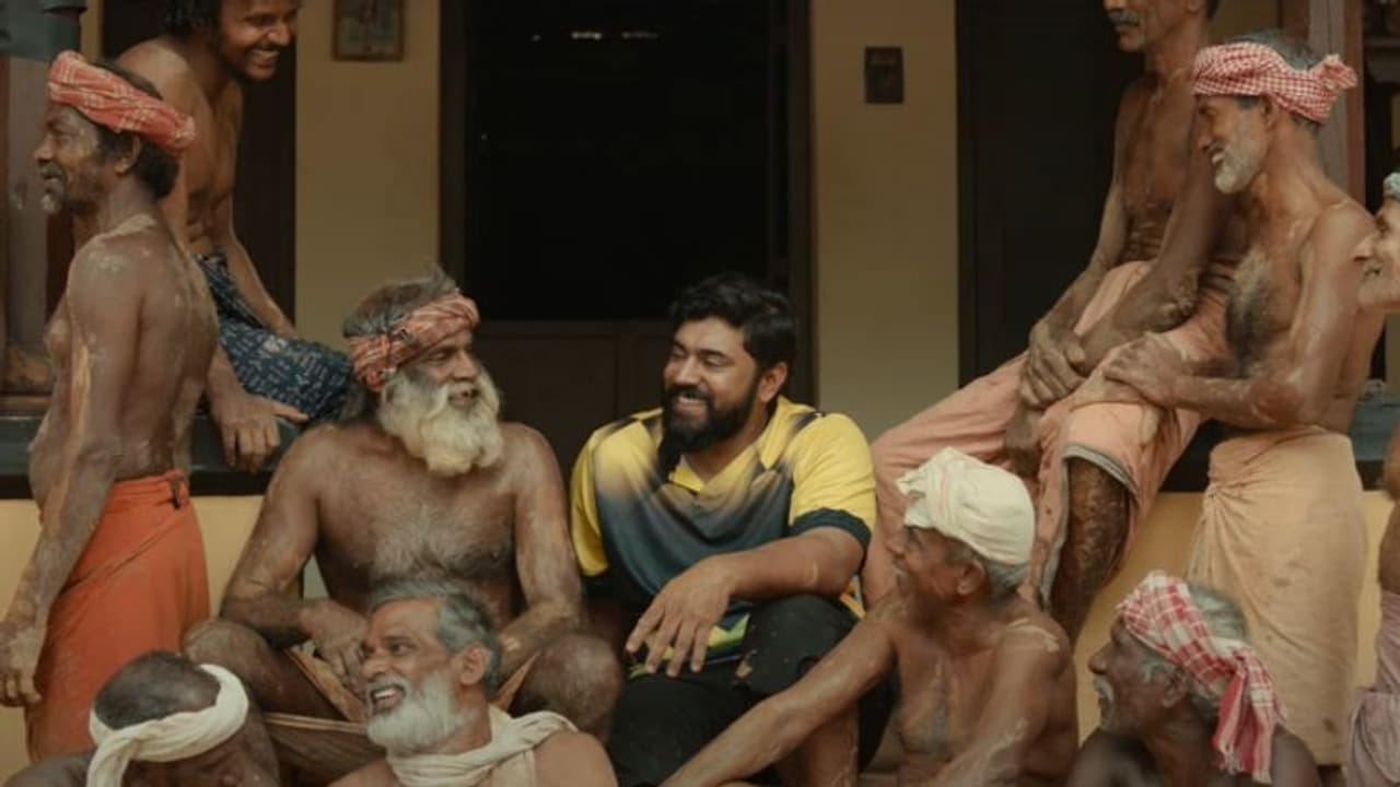 'കോറോത്ത് രവി'യുടെ ഉയിര്ത്തെഴുന്നേല്പ്പ്; 'പടവെട്ട്' വീഡിയോ സോംഗ് 'കോറോത്ത് രവി'യുടെ ഉയിര്ത്തെഴുന്നേല്പ്പ്; 'പടവെട്ട്' വീഡിയോ സോംഗ്