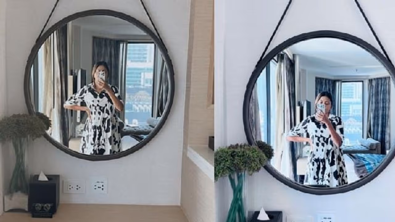 'സെൽഫ് ലവ്', ചിത്രങ്ങളുമായി ശ്രീവിദ്യ 'സെൽഫ് ലവ്', ചിത്രങ്ങളുമായി ശ്രീവിദ്യ