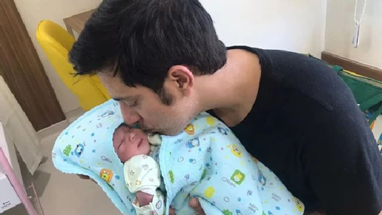 'കുഞ്ഞ് ജനിച്ചതോടെ ജോലി രാജിവച്ചു'; ഇദ്ദേഹം പറയുന്ന പരാതി ഏതൊരു പുരുഷനെയും ബാധിക്കാം... 'കുഞ്ഞ് ജനിച്ചതോടെ ജോലി രാജിവച്ചു'; ഇദ്ദേഹം പറയുന്ന പരാതി ഏതൊരു പുരുഷനെയും ബാധിക്കാം...