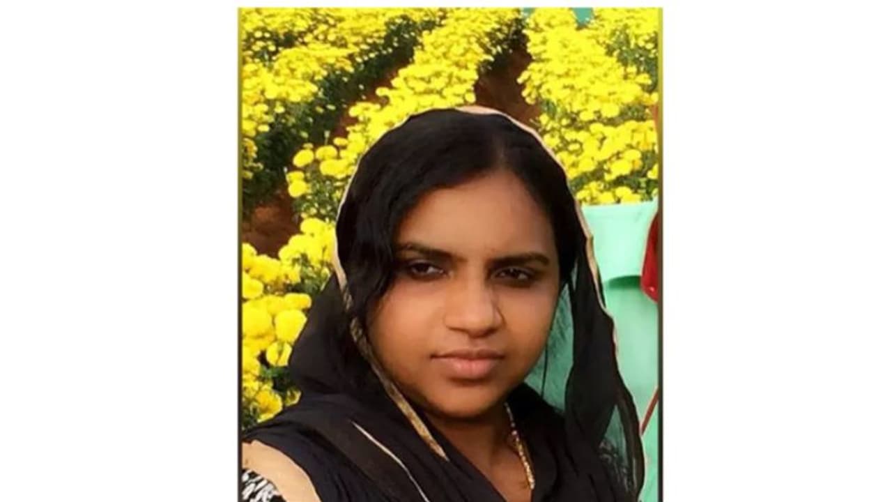 ചികിത്സയ്ക്കായി നാട്ടില് പോയ പ്രവാസി വനിത നിര്യാതയായി ചികിത്സയ്ക്കായി നാട്ടില് പോയ പ്രവാസി വനിത നിര്യാതയായി