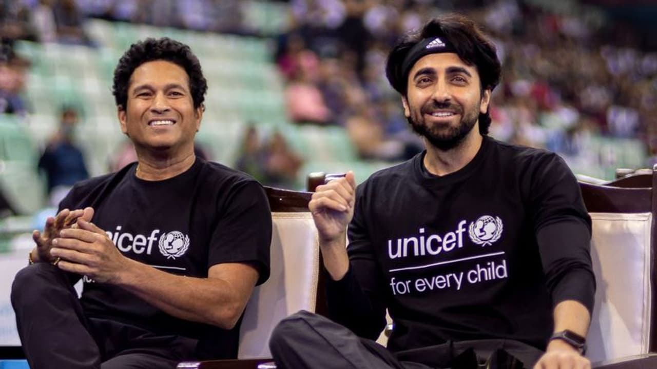 आज के दिन: 2009 में सचिन तेंदुलकर ने इंटरनेशनल क्रिकेट में पूरे किए 30000 रन, अहमदाबाद बना था इतिहास का गवाह आज के दिन: 2009 में सचिन तेंदुलकर ने इंटरनेशनल क्रिकेट में पूरे किए 30000 रन, अहमदाबाद बना था इतिहास का गवाह