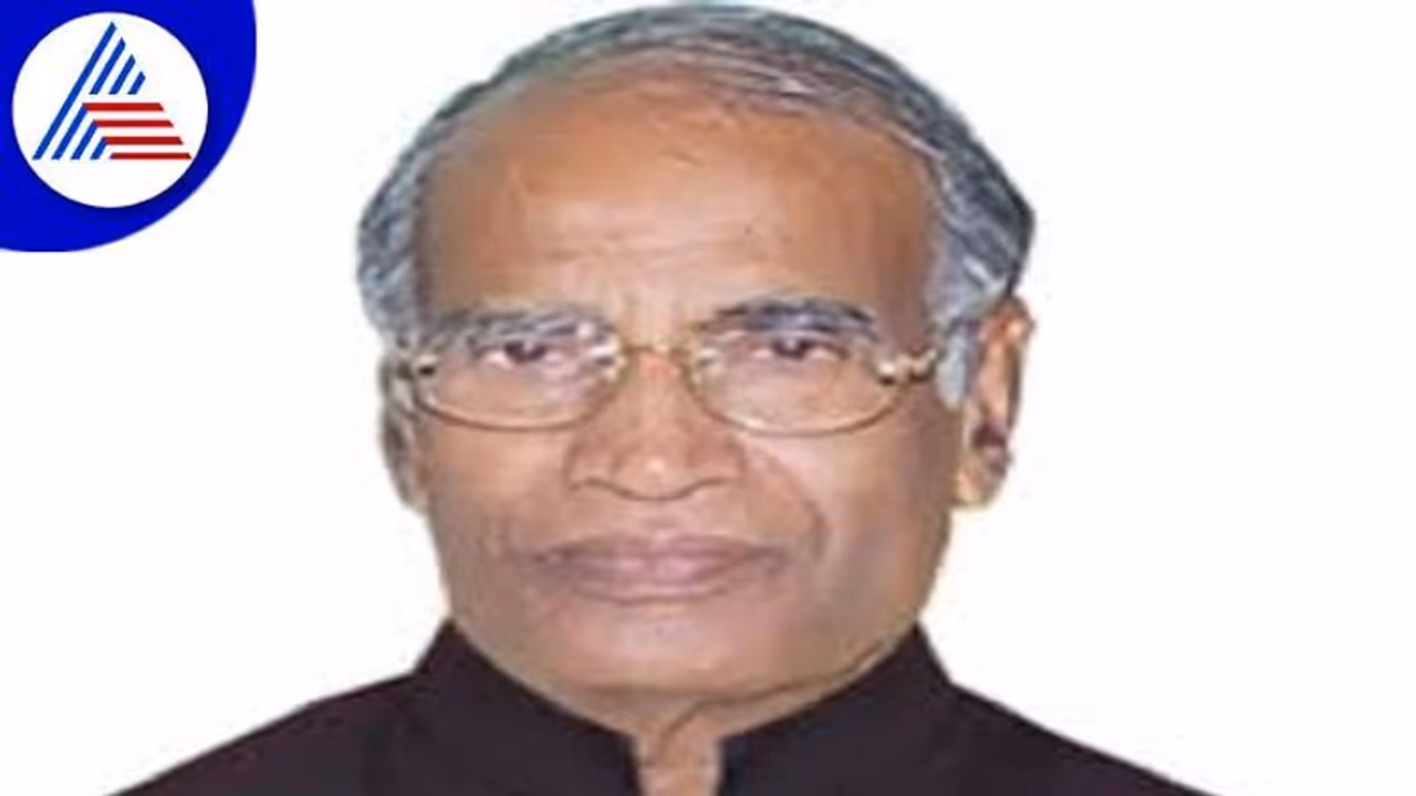 ಯಾದಗಿರಿ: ಬಿಜೆಪಿಯ ಮಾಲಕರೆಡ್ಡಿ ಪುತ್ರಿಗೆ ಕಾಂಗ್ರೆಸ್ ಟಿಕೆಟ್ ಸಿಗುತ್ತಾ? ಯಾದಗಿರಿ: ಬಿಜೆಪಿಯ ಮಾಲಕರೆಡ್ಡಿ ಪುತ್ರಿಗೆ ಕಾಂಗ್ರೆಸ್ ಟಿಕೆಟ್ ಸಿಗುತ್ತಾ?