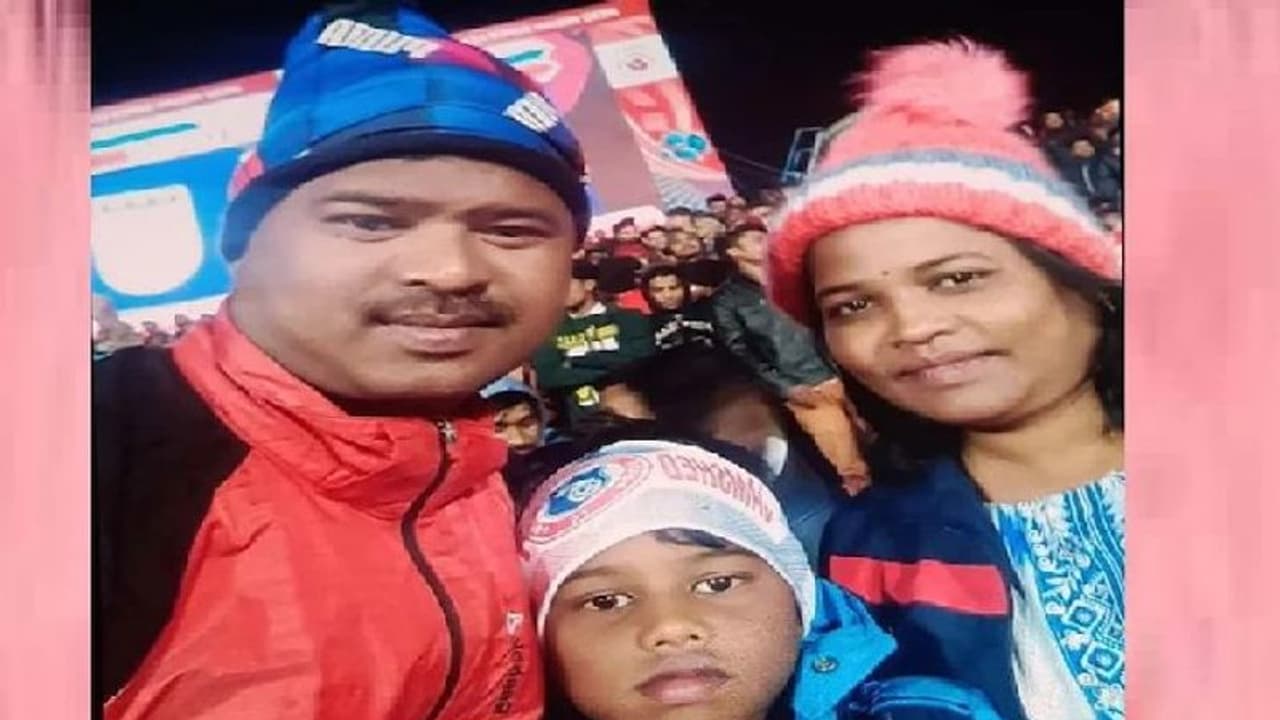 कमरे का भयावह मंजर देख सिहर उठे लोग, खून से सने पत्नी पत्नी और बेटा तड़प रहे थे...कुल्हाड़ी से कटी थी गर्दन कमरे का भयावह मंजर देख सिहर उठे लोग, खून से सने पत्नी पत्नी और बेटा तड़प रहे थे...कुल्हाड़ी से कटी थी गर्दन