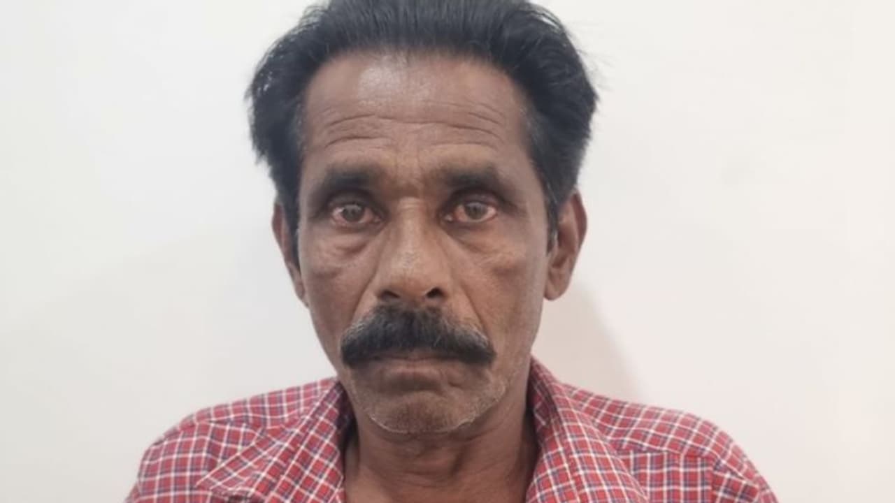 പ്രായപൂർത്തിയാകാത്ത പെൺകുട്ടിയെ പീഡിപ്പിച്ചു; 67 കാരന് അറസ്റ്റില് പ്രായപൂർത്തിയാകാത്ത പെൺകുട്ടിയെ പീഡിപ്പിച്ചു; 67 കാരന് അറസ്റ്റില്