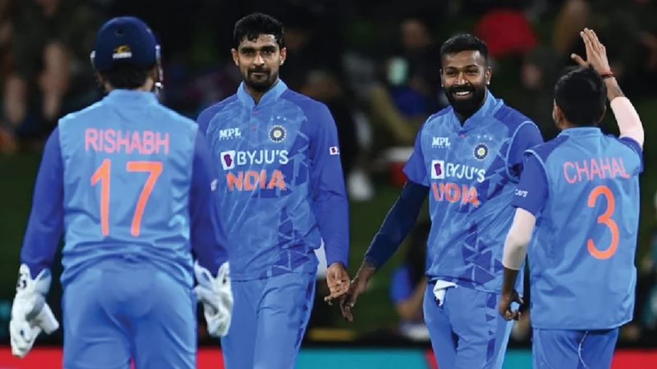 IND V/S NZ 3rd T20: क्या उमरान मलिक के जन्मदिन पर मिलेगा टीम में खेलने का तोहफा? संजू सैमसन की दावेदारी पक्की IND V/S NZ 3rd T20: क्या उमरान मलिक के जन्मदिन पर मिलेगा टीम में खेलने का तोहफा? संजू सैमसन की दावेदारी पक्की