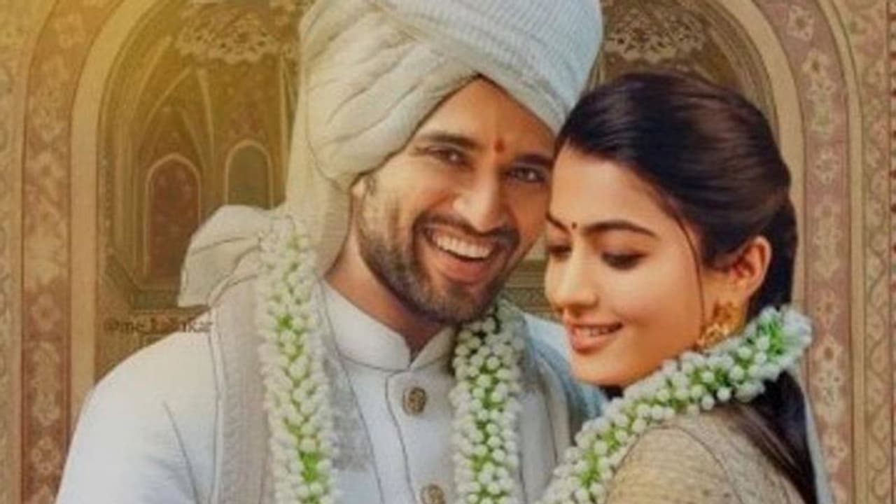 विजय देवरकोंडा और रश्मिका मंदाना ने कर ली शादी? VIRAL फोटो को देख फैन्स लगा रहे कयास विजय देवरकोंडा और रश्मिका मंदाना ने कर ली शादी? VIRAL फोटो को देख फैन्स लगा रहे कयास