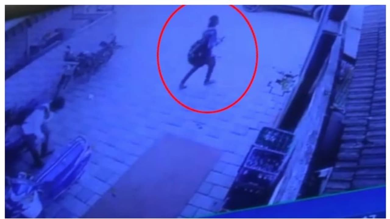 മംഗളൂരു സ്ഫോടനം: ബോംബ് ഘടിപ്പിച്ച ബാഗുമായി ഷാരീഖ് പോകുന്ന സിസിടിവി ദൃശ്യങ്ങള്‍ പുറത്ത്