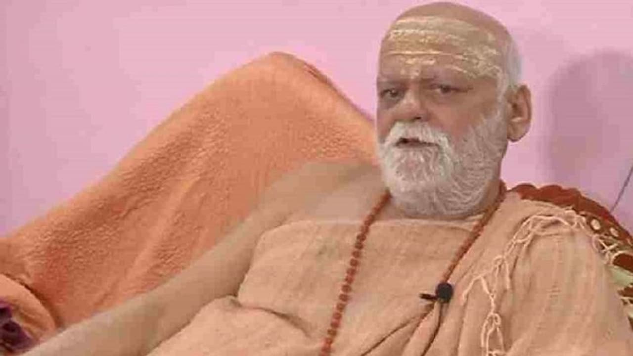 शंकराचार्य स्वामी निश्चलानंद सरस्वती का बड़ा बयान, कहा धर्म परिवर्तन के लिए नेता जिम्मेदार,दोषियों को हो फांसी शंकराचार्य स्वामी निश्चलानंद सरस्वती का बड़ा बयान, कहा धर्म परिवर्तन के लिए नेता जिम्मेदार,दोषियों को हो फांसी