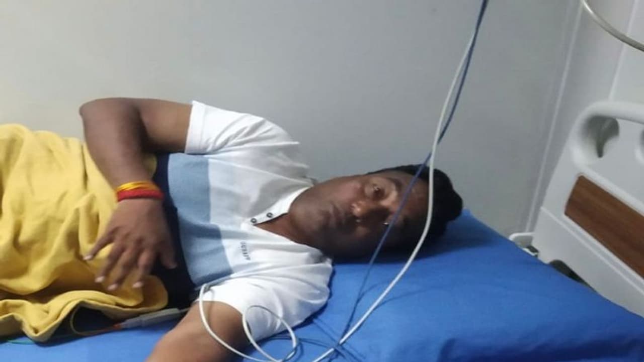 మహేందర్ రెడ్డి, ప్రవీణ్ రెడ్డిల ఆరోగ్యం నిలకడగా ఉంది: ఐటీ అధికారులు మహేందర్ రెడ్డి, ప్రవీణ్ రెడ్డిల ఆరోగ్యం నిలకడగా ఉంది: ఐటీ అధికారులు