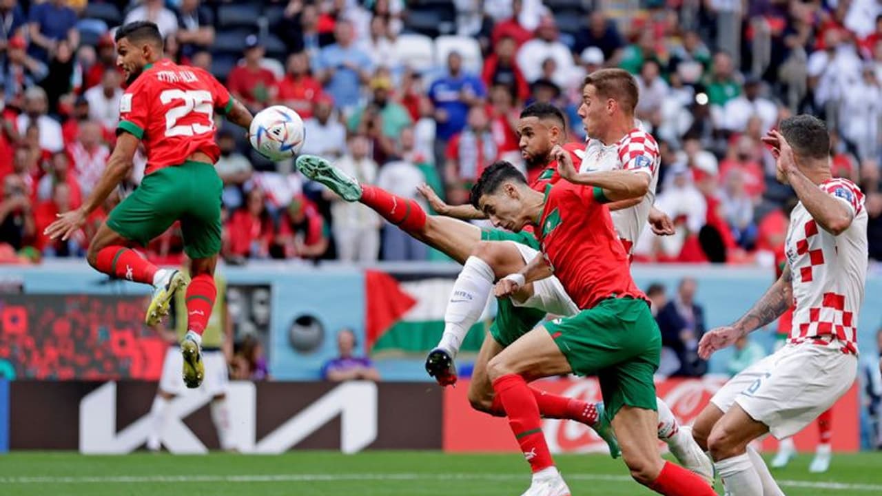 വിറപ്പിച്ച് മൊറോക്കോ; അവസരങ്ങള്‍ നഷ്ടമാക്കി ക്രൊയേഷ്യ, ഗോളില്ലാ സമനില 
