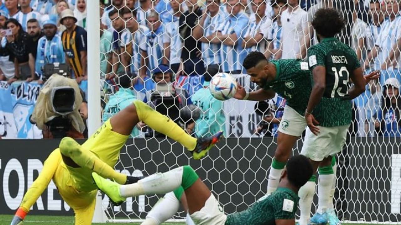 ഒച്ചോവ, ഉവൈസി, ജിറൂഡ്, പക്ഷെ ഇന്നലത്തെ താരത്തിനുള്ള കുതിരപ്പവന്‍ ഇവനാണ്