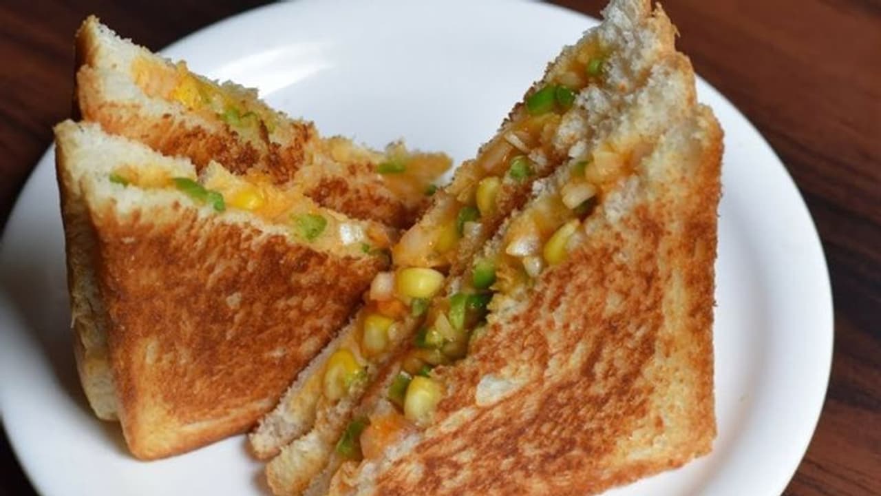 சுட சுட கார்ன் சீஸ் டோஸ்ட் செய்வோம் வாங்க!