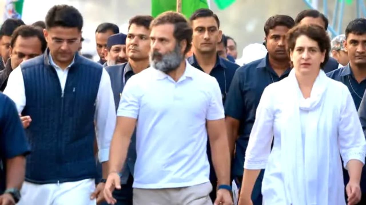 क्या राजस्थान में वास्तव में लागू होगा पायलट प्रोजेक्ट, भारत जोड़ो यात्रा की ये तस्वीर कुछ कहती है