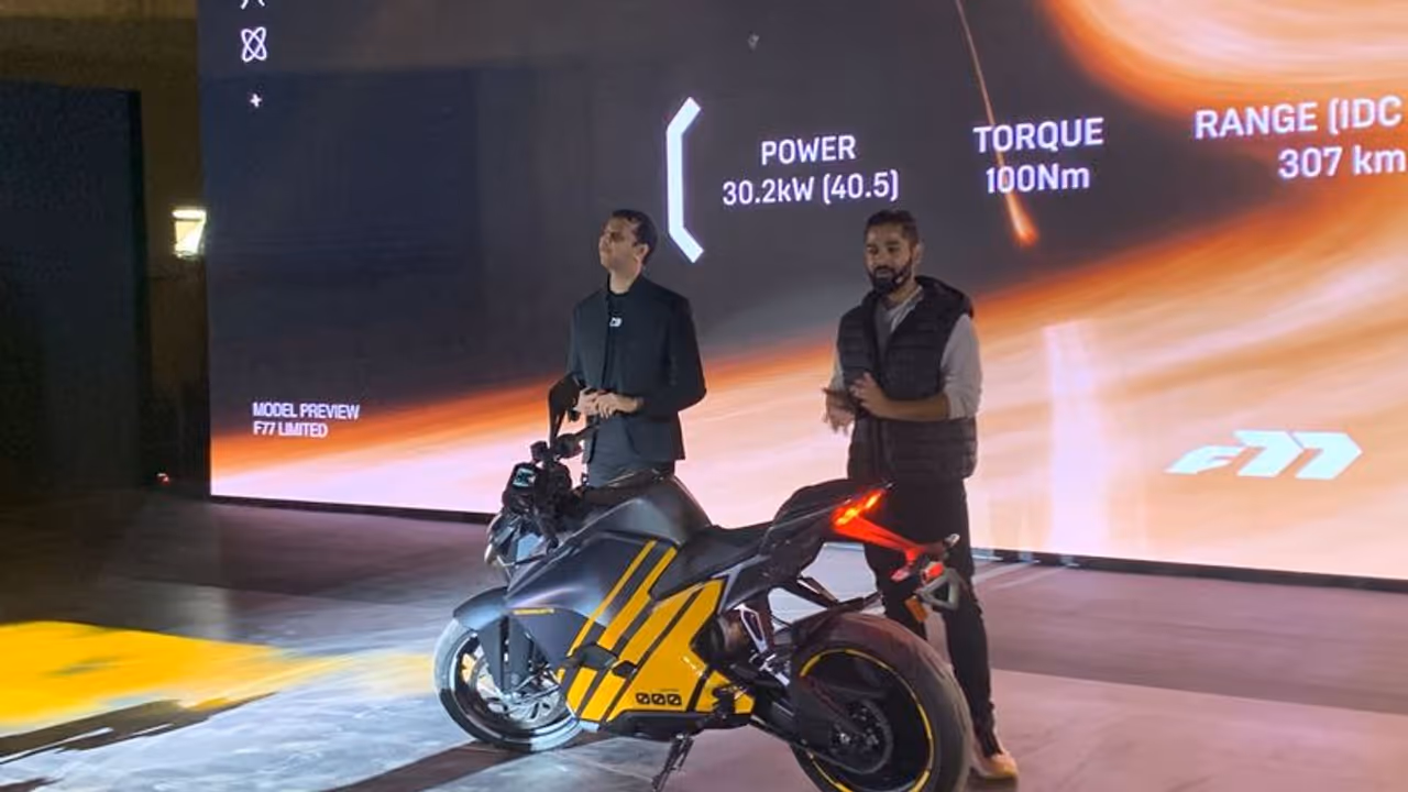 307 കിമി മൈലേജ്, വെറും രണ്ട് മണിക്കൂറിനകം ഈ ബൈക്ക് മുഴുവനും വിറ്റു തീര്ന്നു! 307 കിമി മൈലേജ്, വെറും രണ്ട് മണിക്കൂറിനകം ഈ ബൈക്ക് മുഴുവനും വിറ്റു തീര്ന്നു!