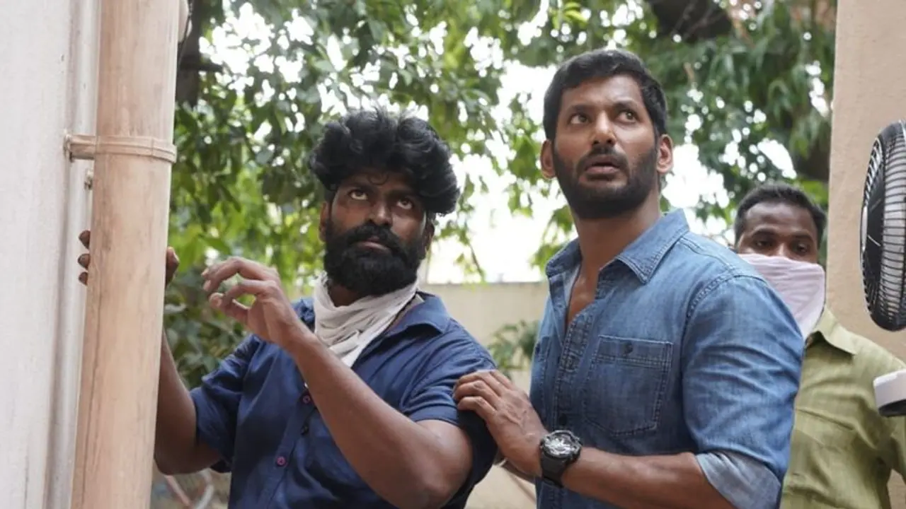 இந்த மனசு தான் சார் கடவுள்..! சண்டைக் காட்சிகள் நடித்த நடிகருக்கு விஷால் செய்த உதவி! 